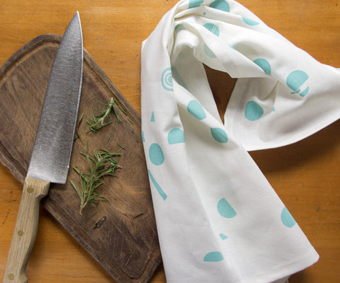 Confetti Drop Teal Towel in Mint